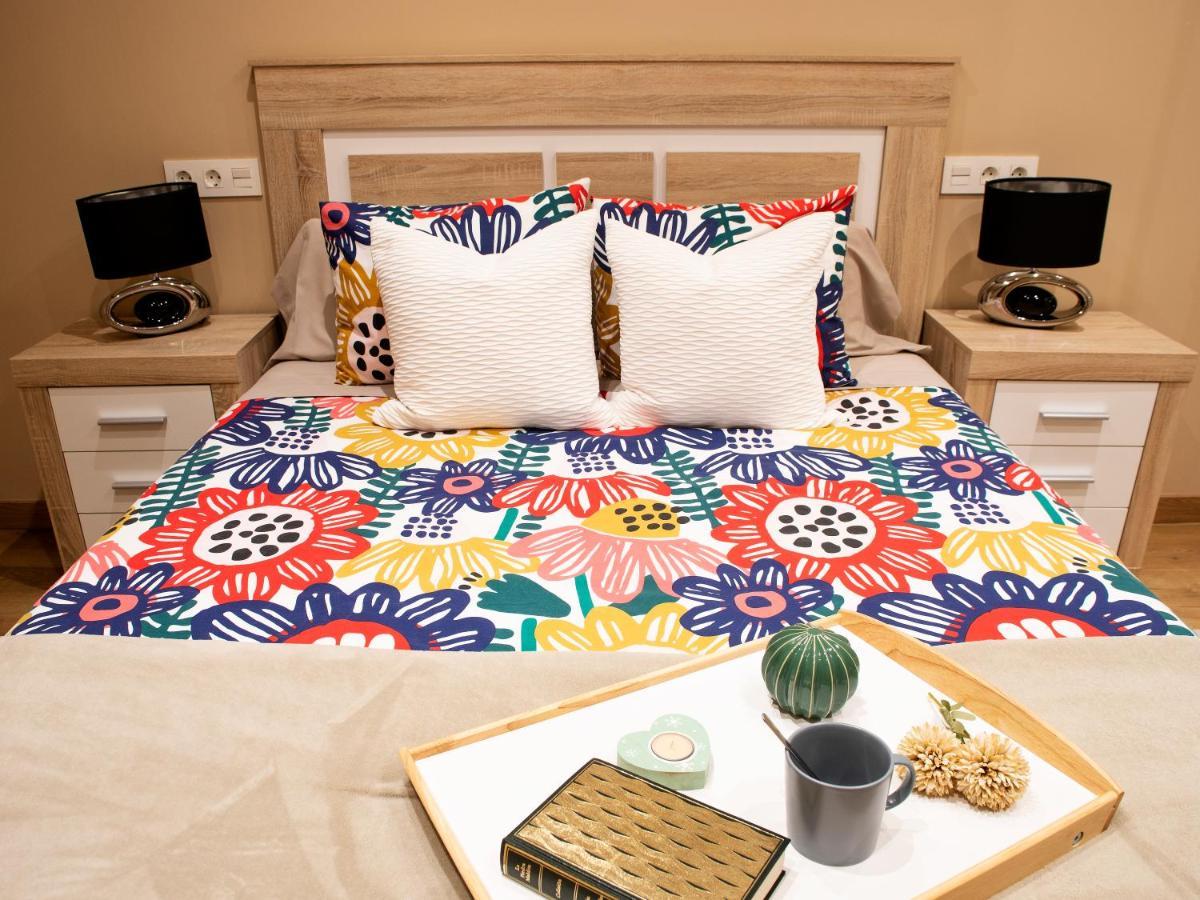 Precioso Apartamento En El Centro De Aviles Luaran gambar