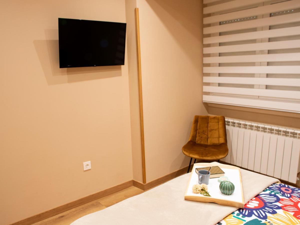 Precioso Apartamento En El Centro De Aviles Luaran gambar