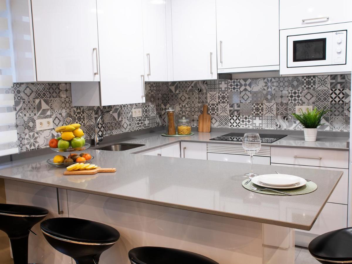 Precioso Apartamento En El Centro De Aviles Luaran gambar