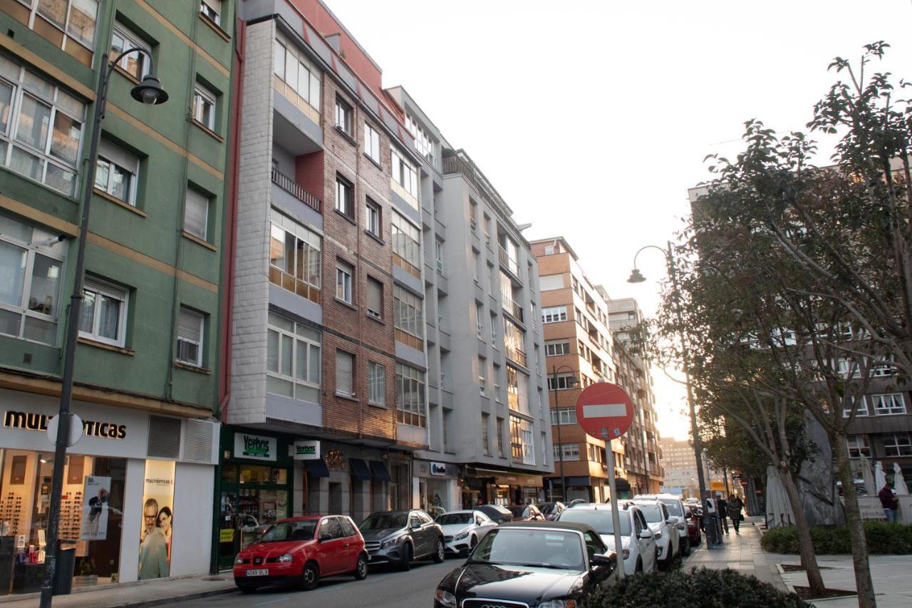 Precioso Apartamento En El Centro De Aviles Luaran gambar